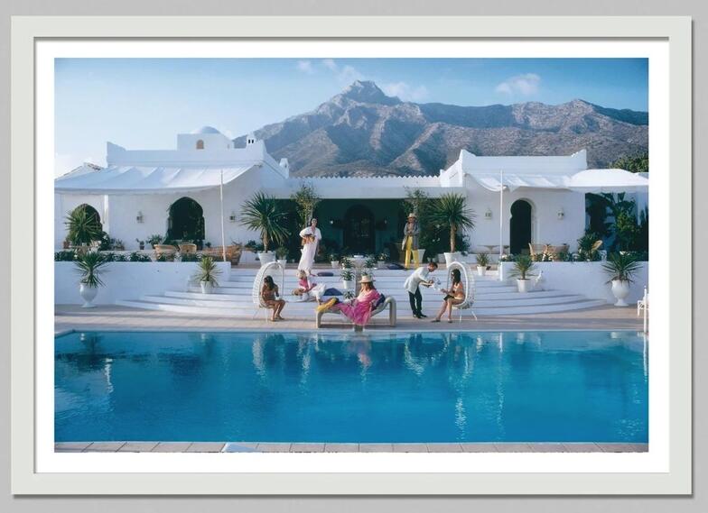 Luxury Lifestyle Us - Retro Poolside Host Luxury Lifestyle By